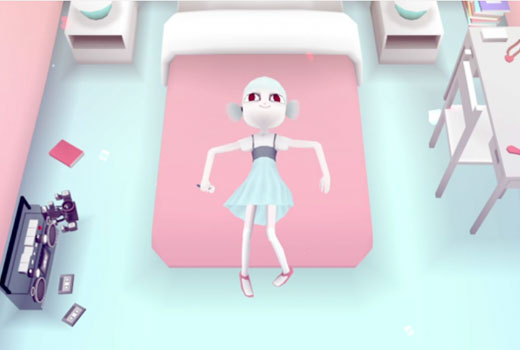 Vista desde arriba de un dormitorio rosa y celeste: una figura de cabeza redonda yace sobre la cama, con casetes y un radiocasete en el suelo.